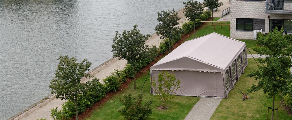UNICO marquees in beautiful colours