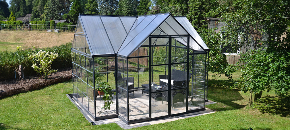 T-shaped greenhouse